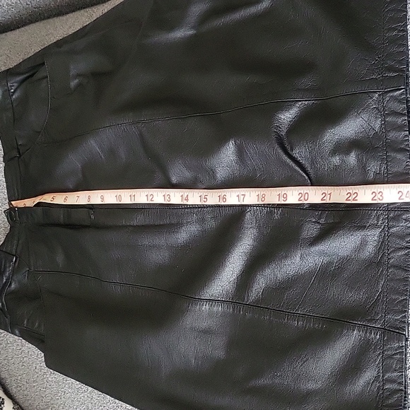 Calliope Vintage Soft Supple Black Leather Skirt W Front Zipper And Snap - Picture 10 of 10